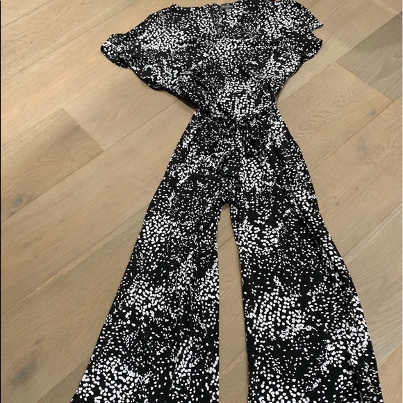 The Limited Pants - The Limited Jumpsuit Black & white dots PXL
